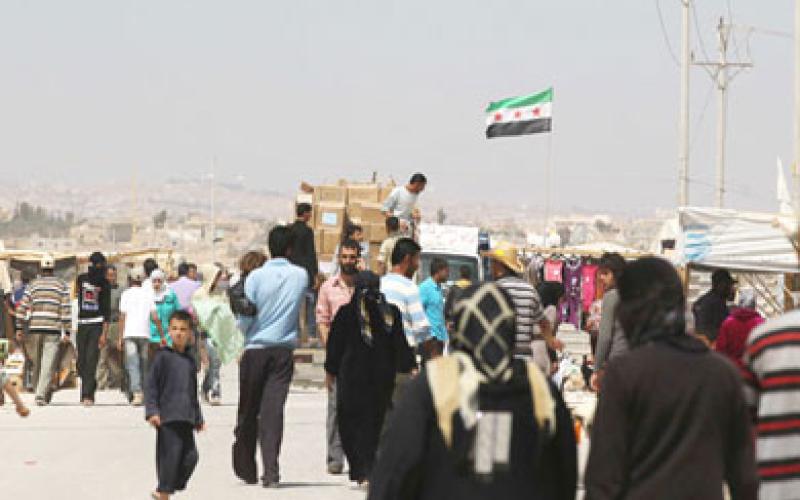 السوريون في الزعتري.. بين مؤيد ومعارض للضربة على بلادهم