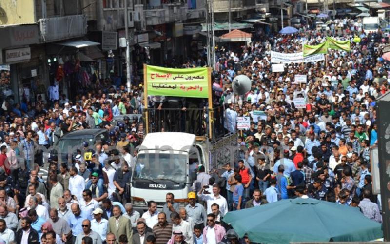 مسيرة الحسيني: لا لأمن الدولة.. والحرية لمعتقلي الحراك- صور