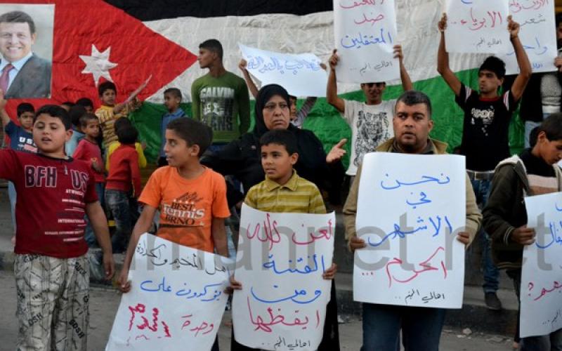 مخيم غزة: وقفة للمطالبة بالإفراج عن الموقوفين- صور