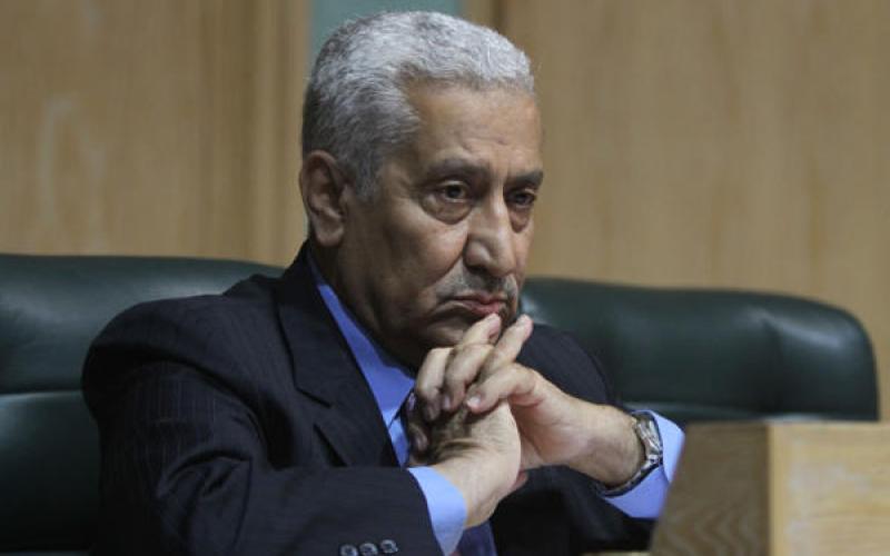 النسور يدعو الفلسطينيين الى عدم مفاجأة الأردن في المفاوضات 