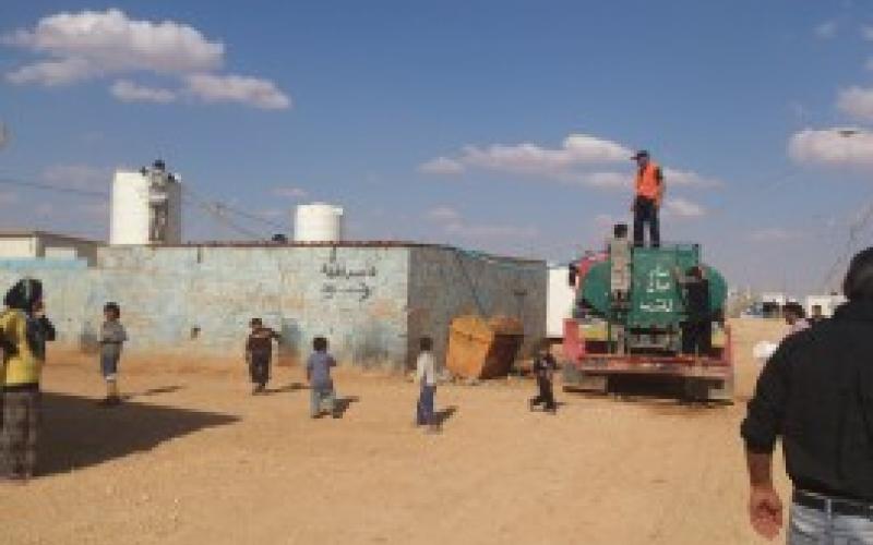 شكاوى اللاجئين السوريين من تلوث المياه في مخيم الزعتري