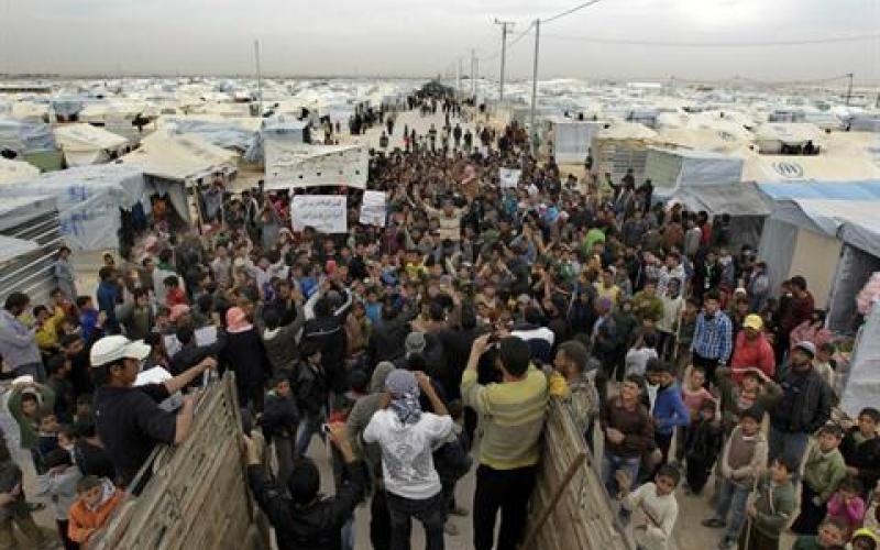 وفاة لاجئ سوري بطلق ناري إثر احتجاجات الزعتري 