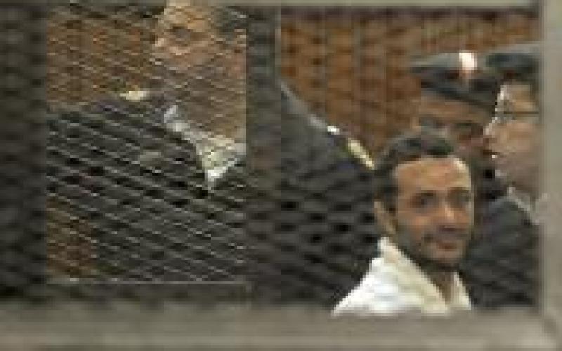 مصر: حكم بحبس 3 نشطاء ليبراليين