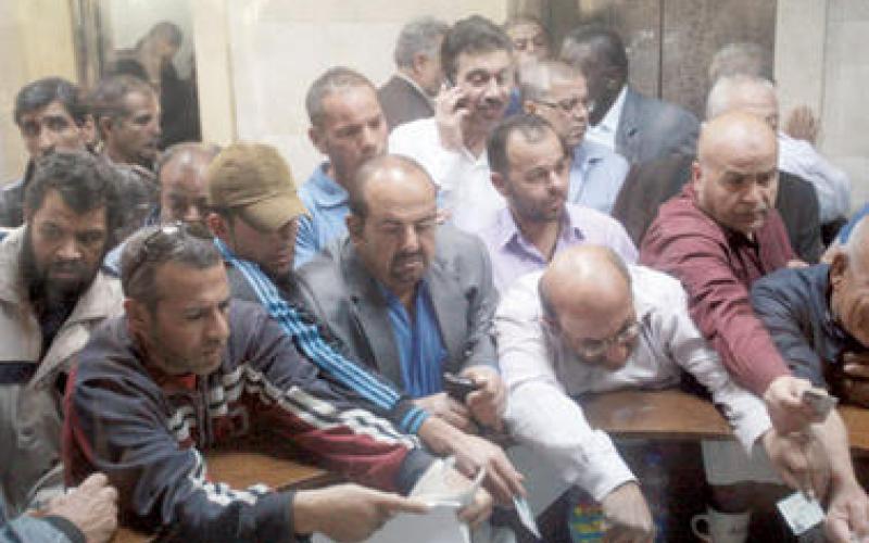 20 الف معترض على دعم المحروقات