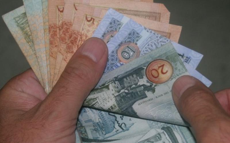 صرف 88 مليون دينار لـ750 ألف أسرة بالدفعة الأولى من الدعم