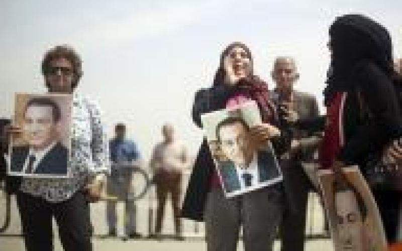 مصر: منع قيادات الحزب الوطني من الترشح