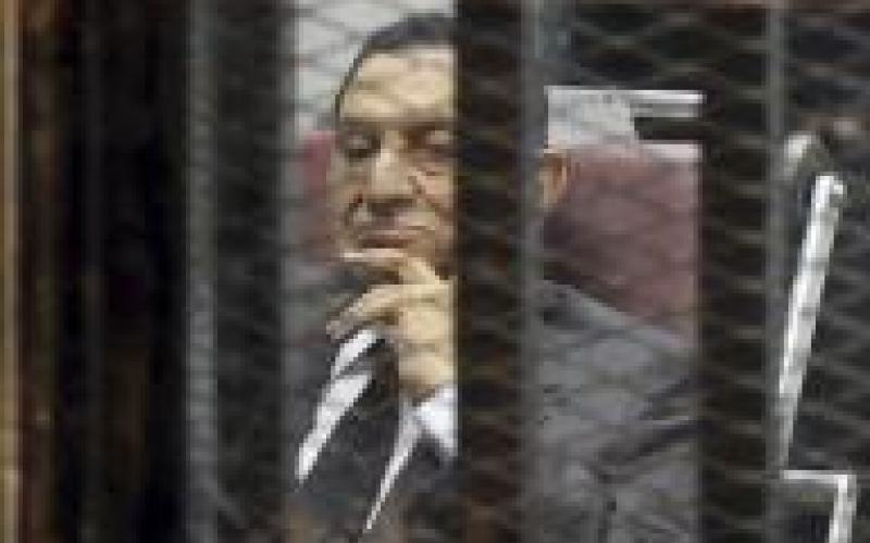 السجن 3 سنوات لمبارك و4 لنجليه بقضايا فساد
