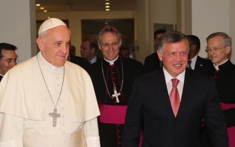 زيارة البابا للأردن... آراء وقراءات 