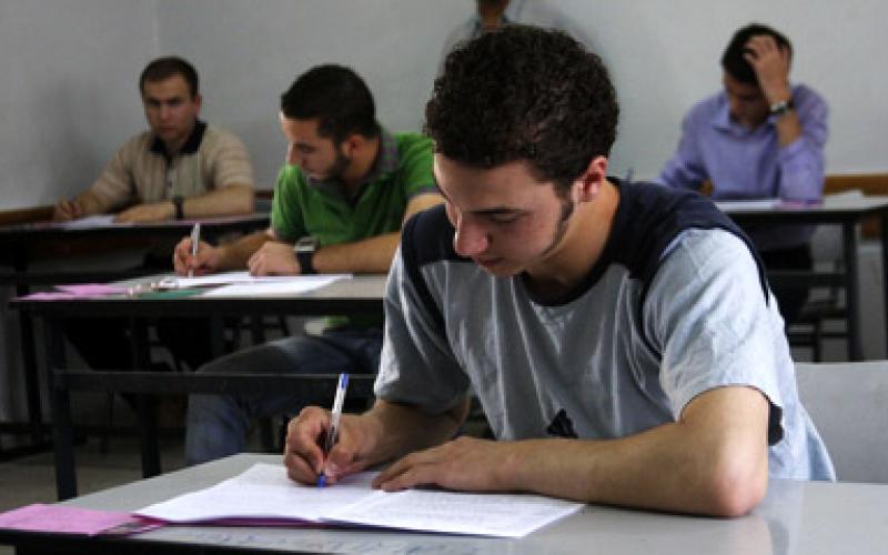 أكثر من 100 ألف طالب توجيهي يتقدمون لمبحث "الإنجليزية"