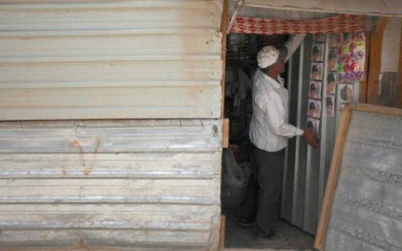 الزعتري.. محاولات صغيرة لطرق أبواب الرزق