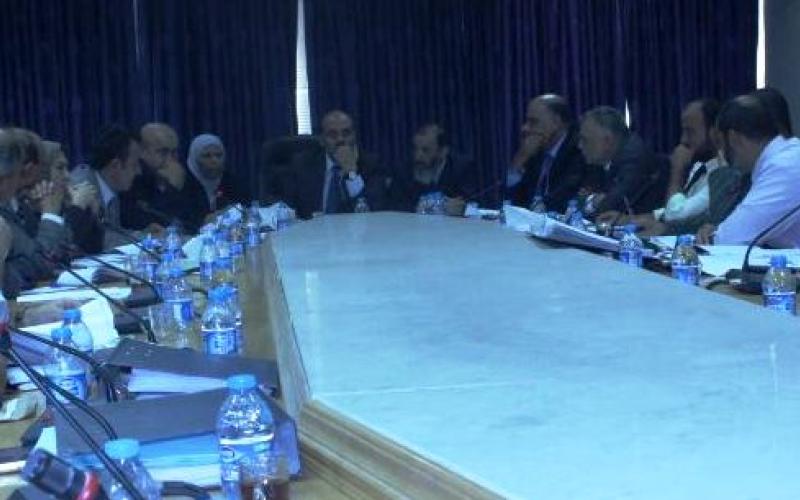 "المعلمين": توجه نحو مواصلة الإضراب.. ولا توافقات مع الحكومة