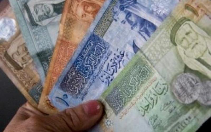 تسليم الدعم النقدي للقطاع العام قبل نهاية أيلول