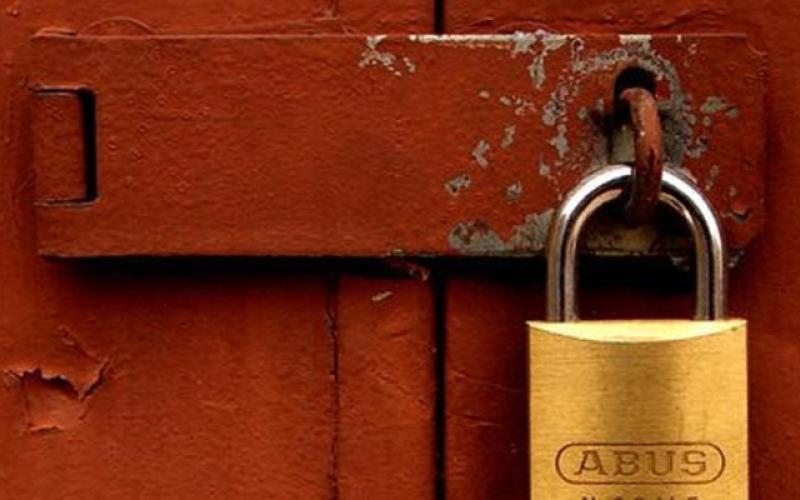 البيئة تغلق وتنذر 47 منشأة