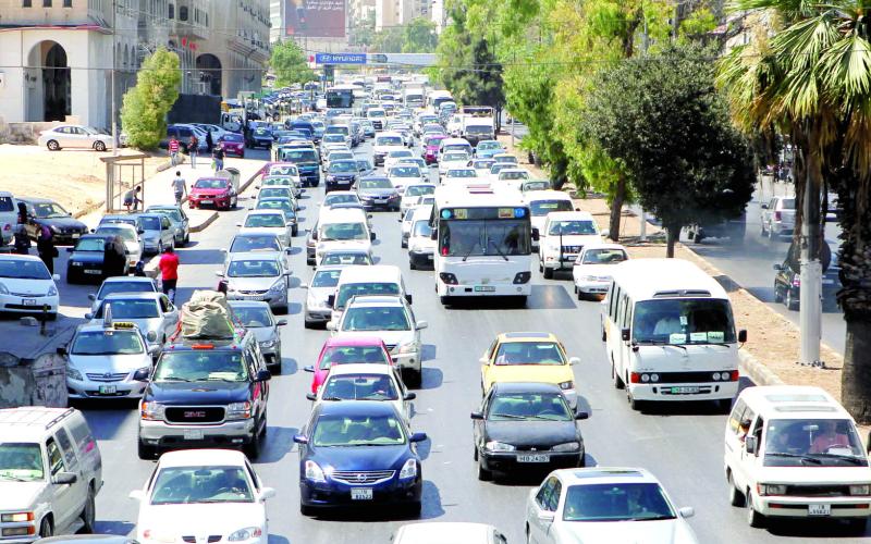 أزمة اصطفاف في العاصمة لأكثر من مليون و200 ألف سيارة 