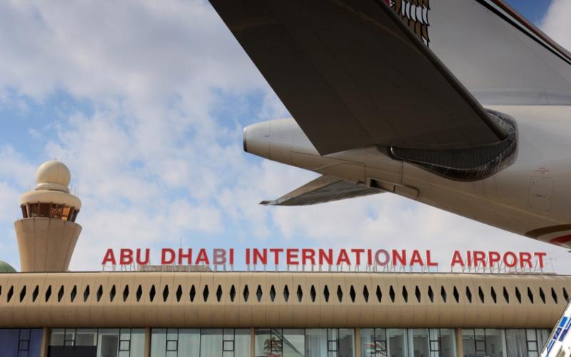 تعليق الرحلات في مطار أبو ظبي