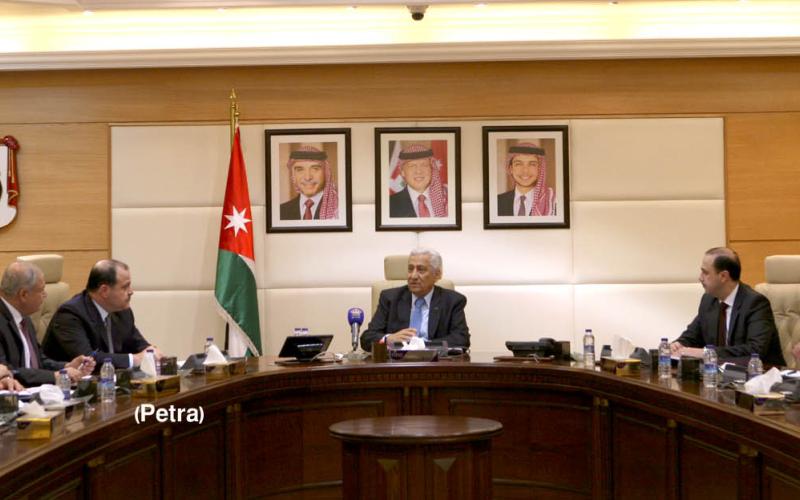 اجتماع حكومي لبحث الاعتداءات على الشبكات الكهربائية