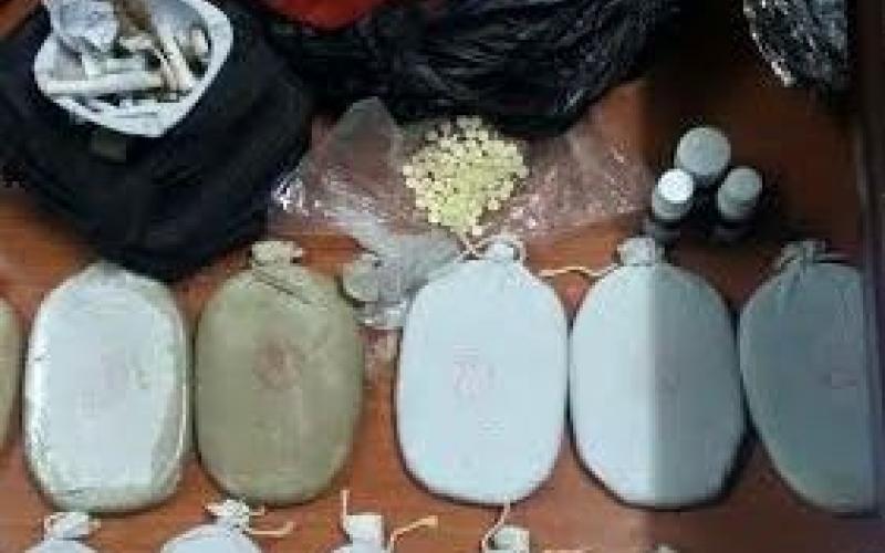 "وقائي الوسط" يقبض على 4 أشخاص بقضايا مخدرات