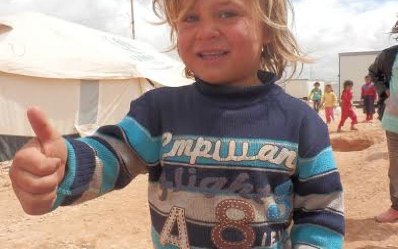 الطفل السوري جبريل يجذب وسائل الاعلام العالمية
