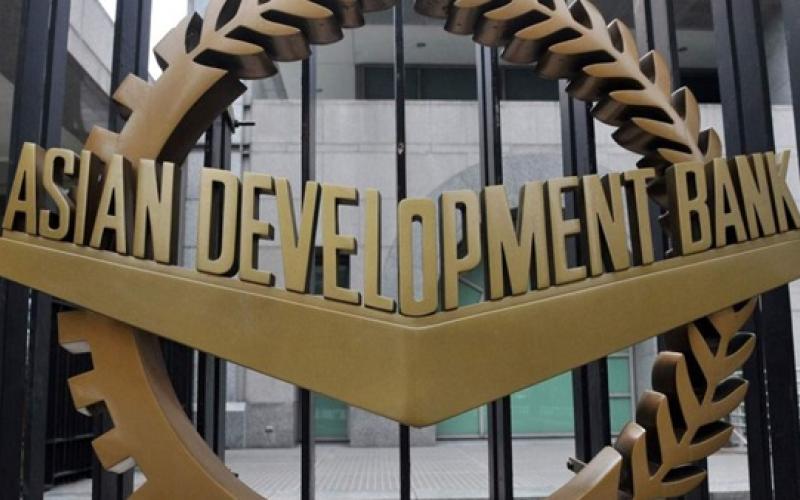 الموافقة على قبول الأردن كعضو مؤسس في بنك الاستثمار الاسيوي