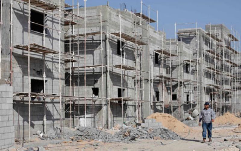 منطقة زهران تنفذ حملة على المخالفات الاسكانية