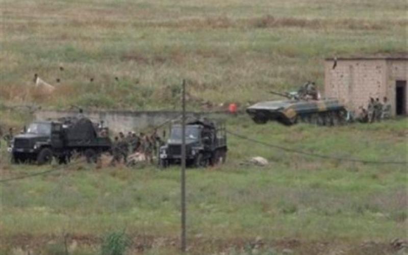 تدمير 4 سيارات قرب الحدود السورية