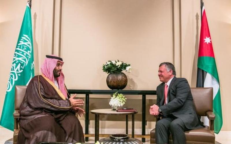 الملك ووزير الدفاع السعودي: أمن البلدين كل لا يتجزأ