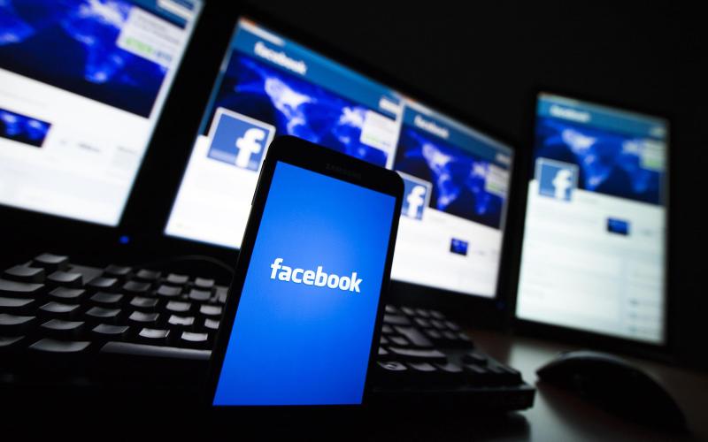 فيسبوك "هنا الزرقاء" في آب: حريق البالة والأوتوبارك تحت المجهر