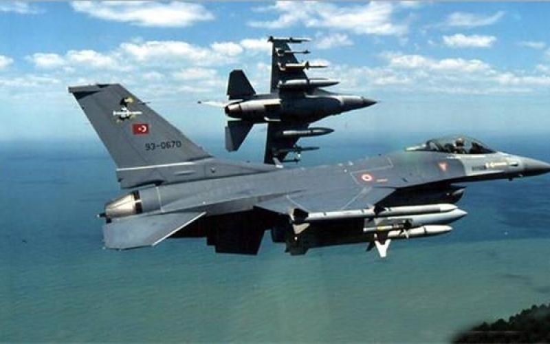 تركيا تعترض طائرة روسية اخترقت مجالها الجوي