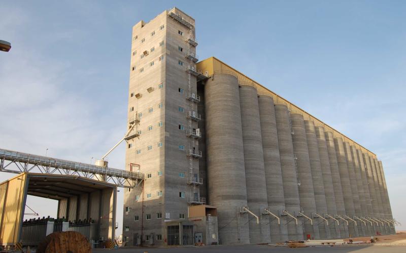 قرار بإنشاء صوامع تخزين في الجنوب