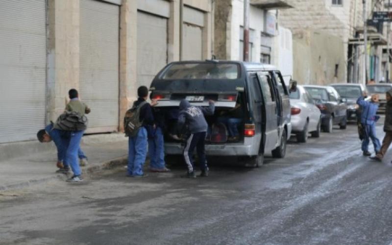 إضراب لسائقي باصات توصيل الطلاب بعدة أحياء في عمان