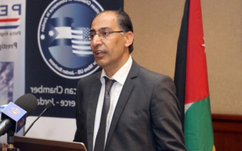 وزير الطاقة: طرح عطاءات مشروع الممر الأخضر