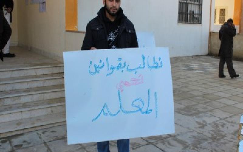 "التربية": 60 قضية في المحاكم بحق المعتدين على المعلمين