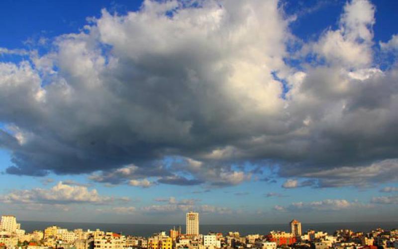 طقس لطيف نسبيا واجواء تميل الى البرودة اليوم وغدا