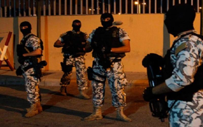 الأمن يلقي القبض على 965 مشبوهاً