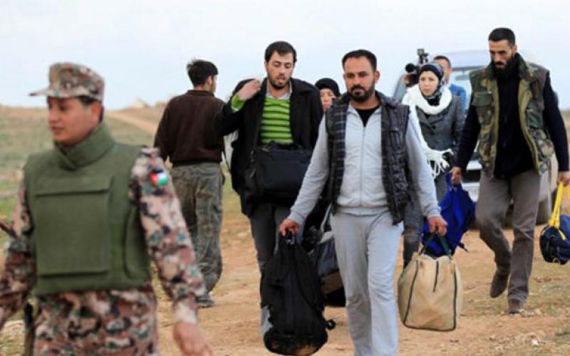 دخول 55 لاجئاً سوريّاً للأردن