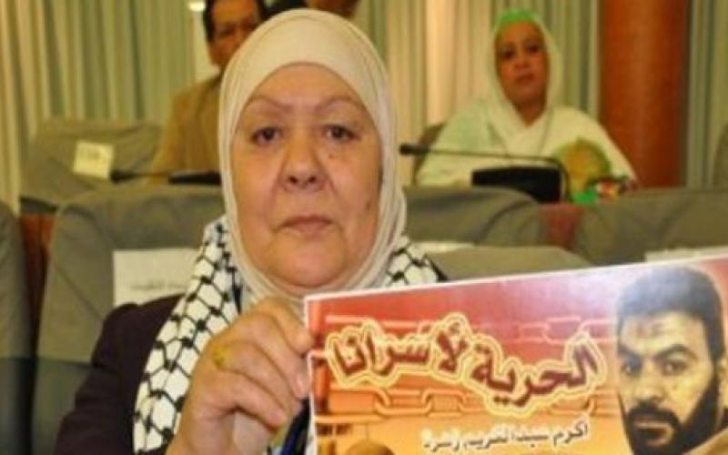 وصول الأسير أكرم أبو زهرة للأردن