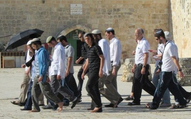 لليوم الثالث على التوالي .. اقتحامات للأقصى