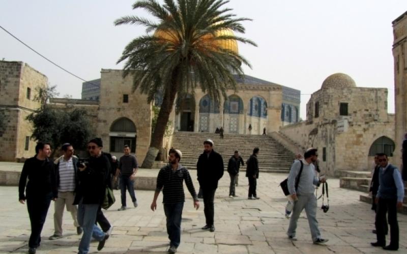 تجدد الاقتحامات للأقصى