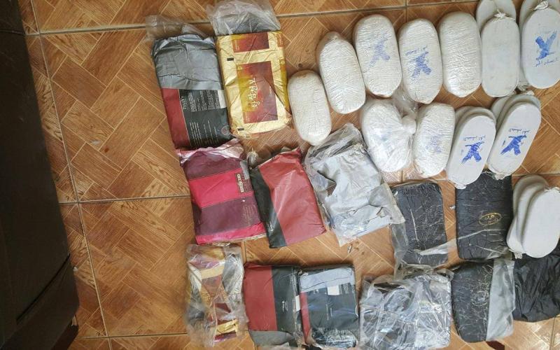 ضبط 6 بتهمة اتجار بالمخدرات