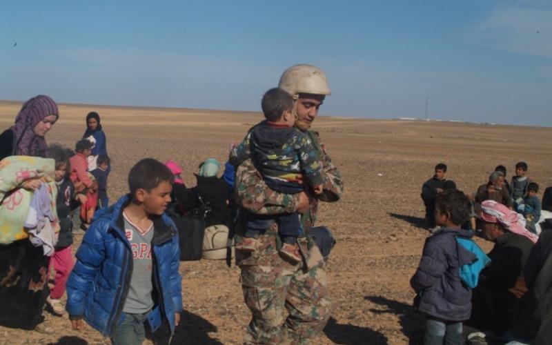 دخول 100 لاجئ سوريّ للأردن