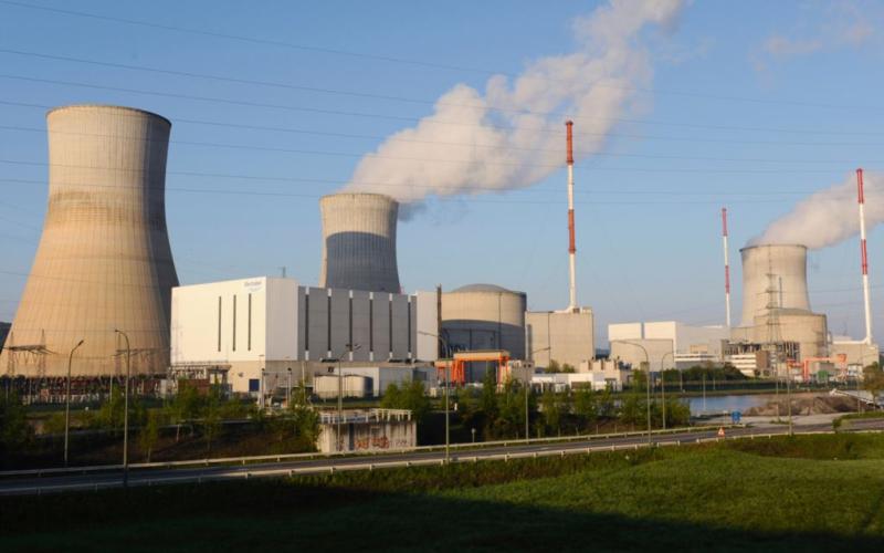 البدءبإدخال المفاعل النووي للمرحلة الحارة