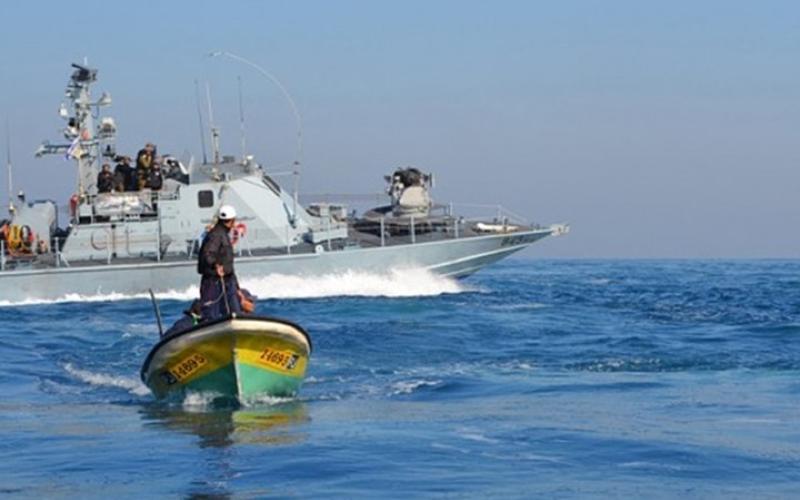 الاحتلال يعتقل 10 صيادين ويصادر 5 قوارب في غزة