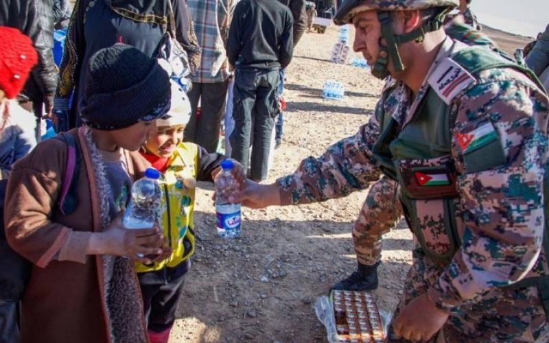 دخول 507 لاجئين سوريين للأردن