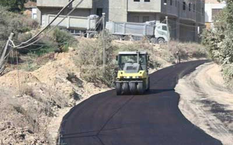 "الأشغال" تنفذ صيانة لشوارع الكرك