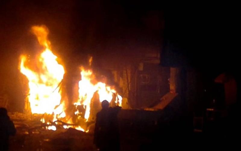 الإخوان: "بلطجية" يشعلون النار بمقريّ حزب الجبهة والجماعة في المفرق