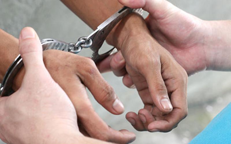 إحباط محاولة بيع قطعة أرض بأوراق مزورة