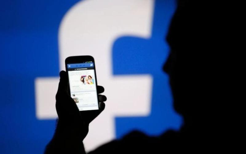 فيسبوك "تدفع" لمكافحة قرصنة الانتخابات