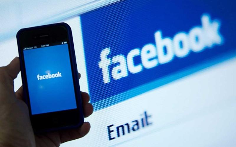 "فيسبوك" يحدّث ويحسّن خاصية استرجاع الذكريات