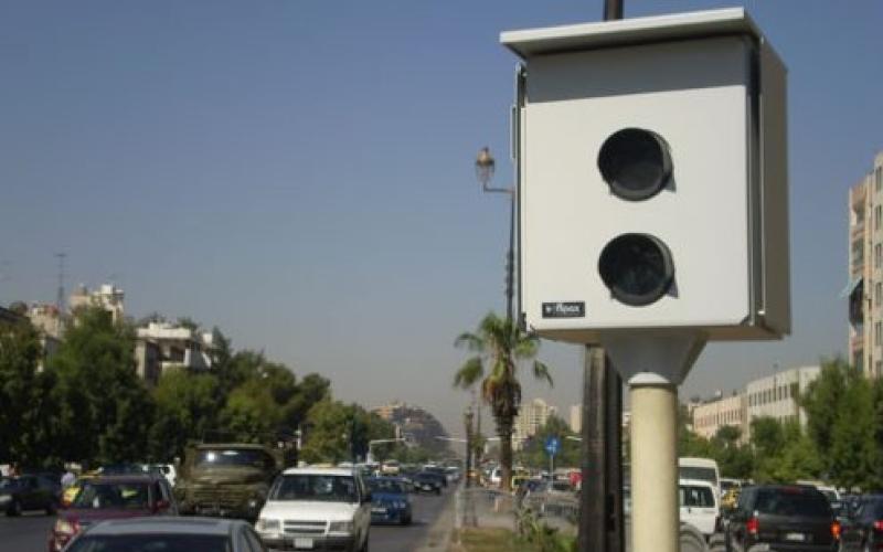 بدء تشغيل (19) كاميرا مراقبة لضبط المخالفات المرورية في عمان