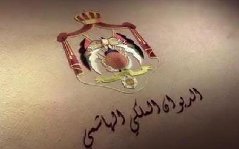 موظف في الديوان  الملكي يوقف سائق حافلة على خلفية أولوية مرور